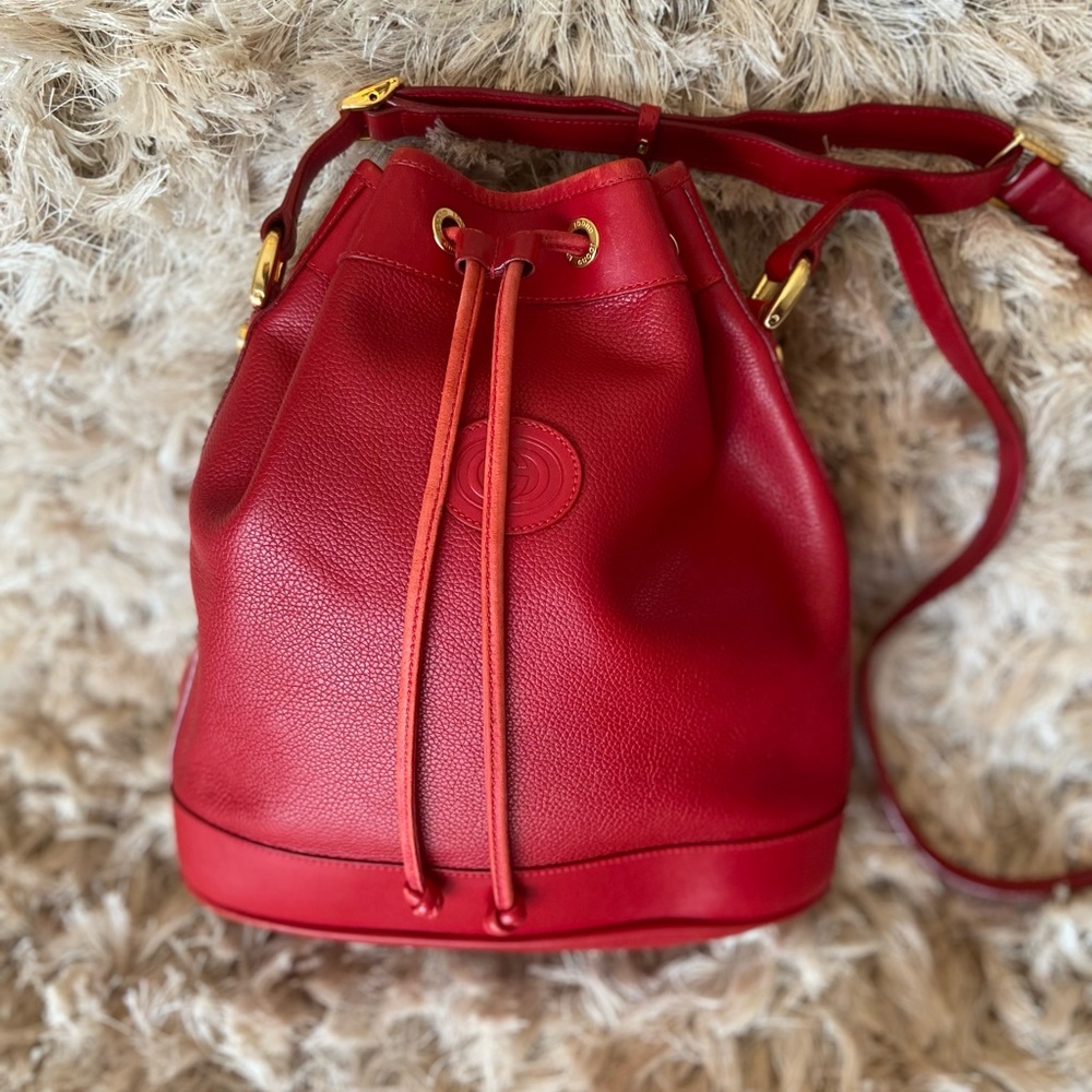 Gucci bucket bag